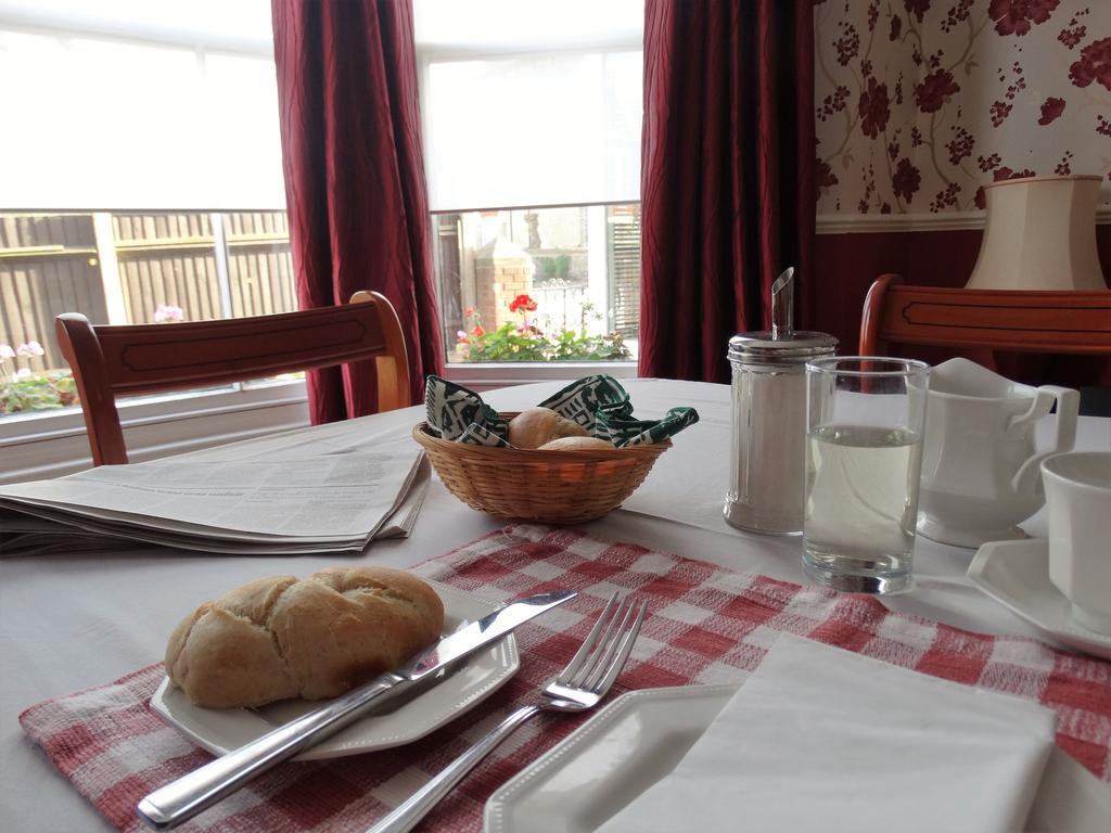 Bed and Breakfast The Corner House Lowestoft Zewnętrze zdjęcie